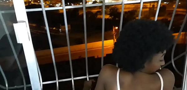 trendsFim de ano vendo os fogos de artificio pela janela do meu apartamento, acabou em sexo gostoso com a novinha morena safada  Especial de fim de ano